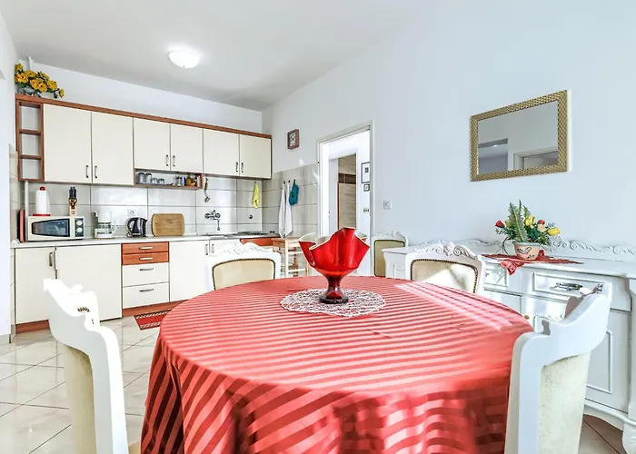 Jenny-2 By Interhome *