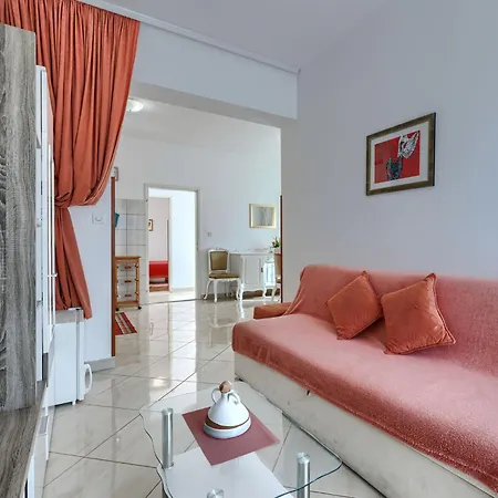 Apartament Jenny-2 By Interhome Poreč