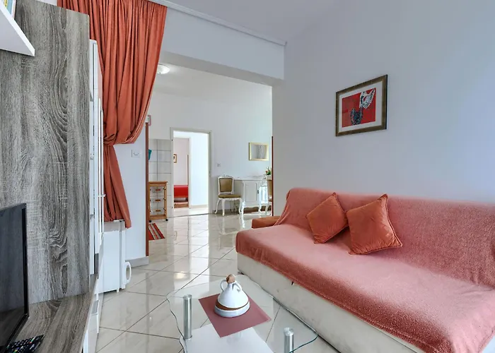 Apartman Jenny-2 By Interhome Poreč