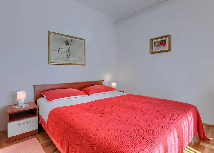 Jenny-2 By Interhome Apartman Poreč